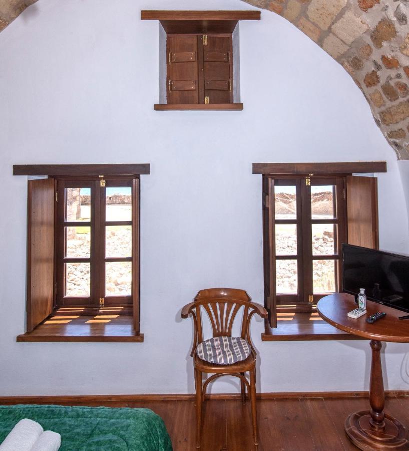 Goulas Traditional Guesthouse Monemvasia Extérieur photo